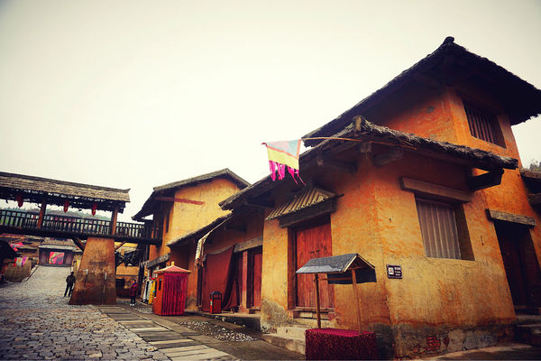 AG亚娱集团:汇丰广深网点开售安盛天平保险产品(图1) AG亚娱集团