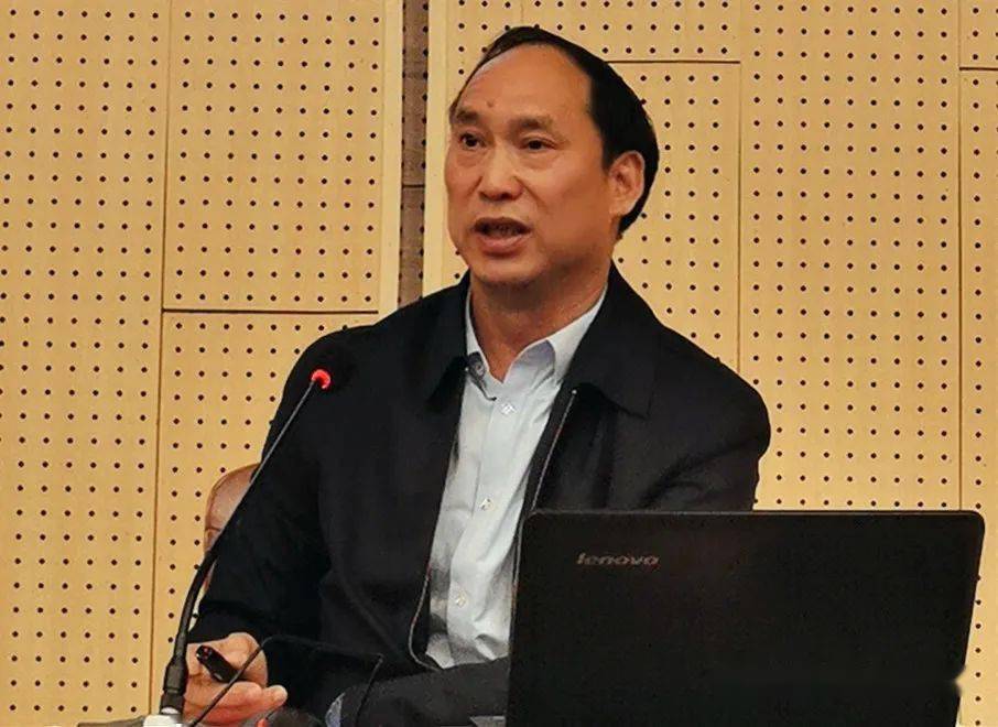 市文广旅局副局长王中文到鹤壁职业技术学院培训全域旅游生长‘AG亚娱集团官方’(图3)
市文广旅局副局长王中文到鹤壁职业技术学院培训全域旅游生长‘AG亚娱集团官方’(图3)