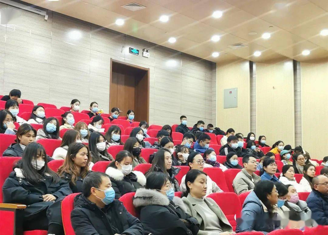 市文广旅局副局长王中文到鹤壁职业技术学院培训全域旅游生长‘AG亚娱集团官方’(图8)
市文广旅局副局长王中文到鹤壁职业技术学院培训全域旅游生长‘AG亚娱集团官方’(图8)