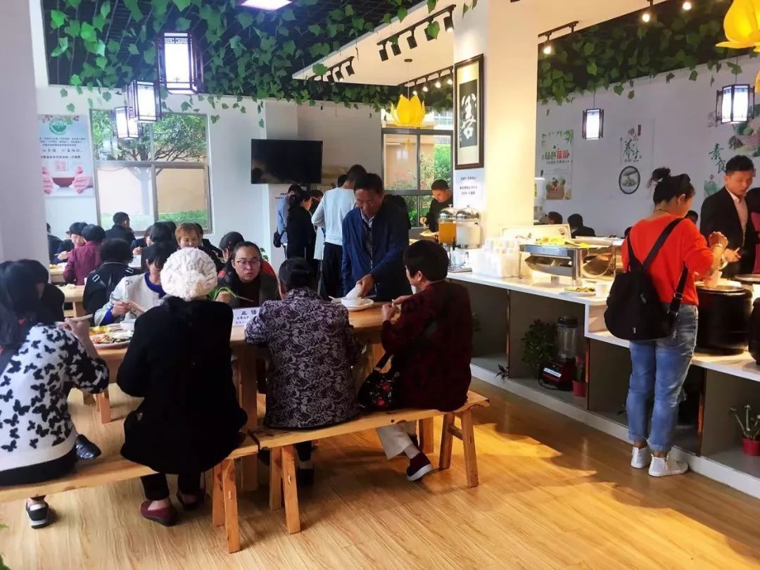 ag亚娱官网:华为成二季度全球智能手机出货量冠军(图3) AG亚娱集团