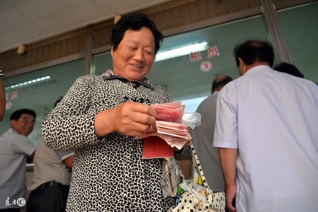 AG亚娱集团_科创主题基金最高收益超100% 有的不到10% 投资者体验差异大(图3) AG亚娱集团官方