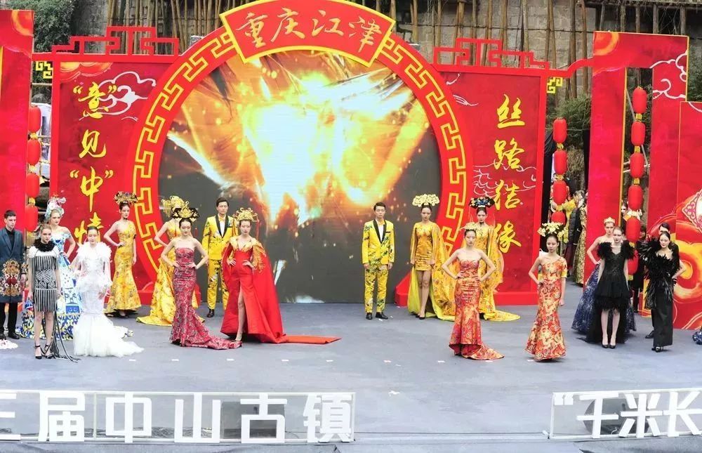 AG亚娱集团官方:第6849章 分明是一只虎崽子(图2) AG亚娱集团官方