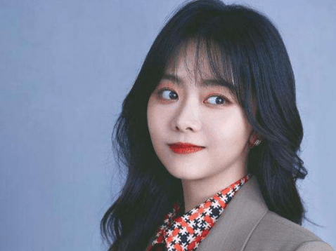 AG亚娱集团|
李沁30岁我信 谭松韵30岁我信 吴谨言30岁我也信 但她我不信!(图5) AG亚娱集团|
李沁30岁我信 谭松韵30岁我信 吴谨言30岁我也信 但她我不信!(图5)